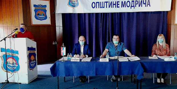 Корона донела муке Модричанима: Са радом престало 55 ПРИВРЕДНИКА, а посао изгубило 47 радника (ФОТО)